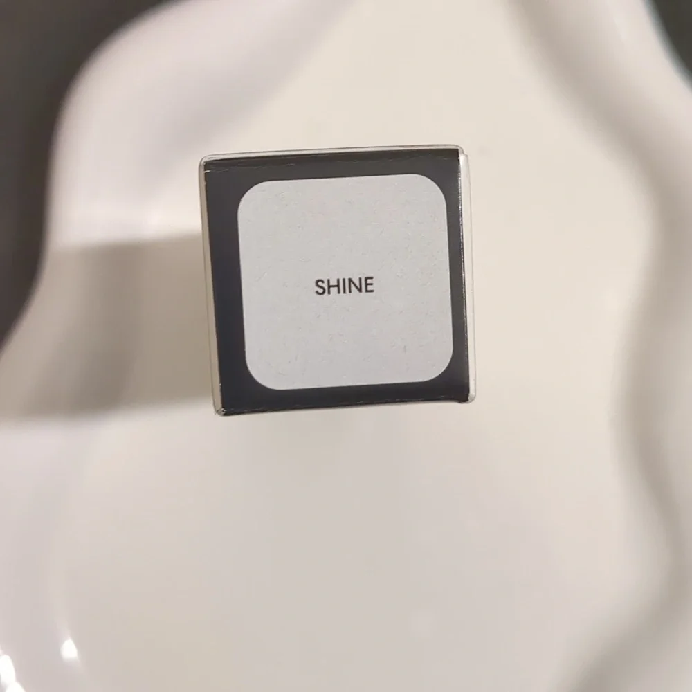bareMinerals nwt nourishing
